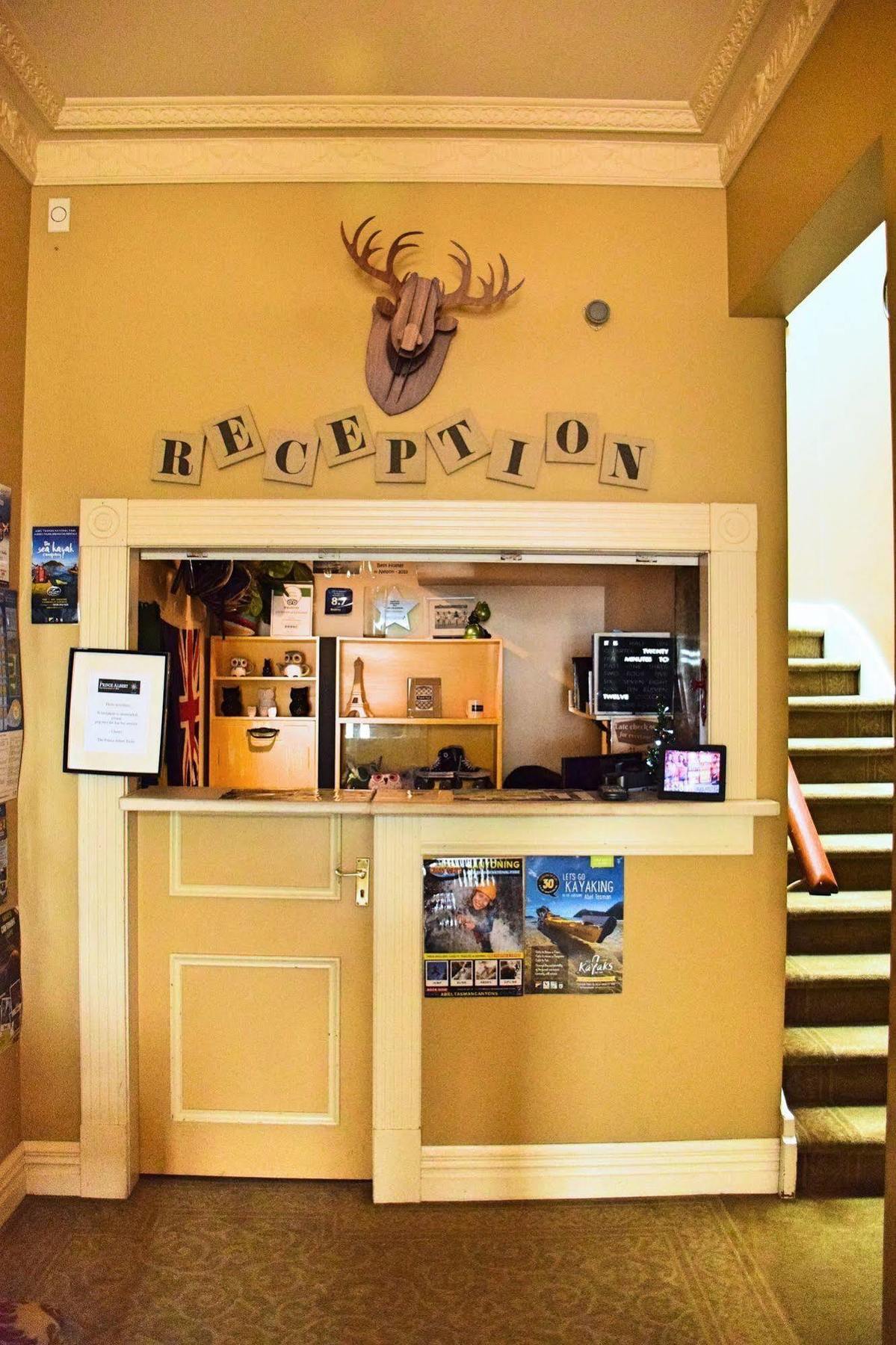 The Prince Albert Backpackers & Bar Nelson Exteriér fotografie